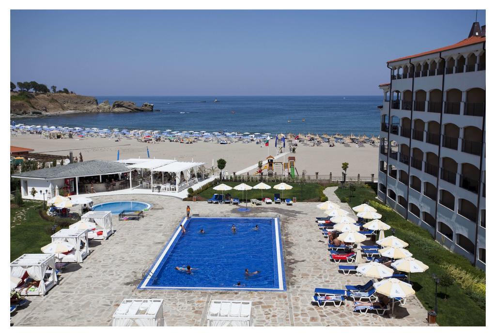 Aparthotel Regina Mare Tsarevo Exterior photo