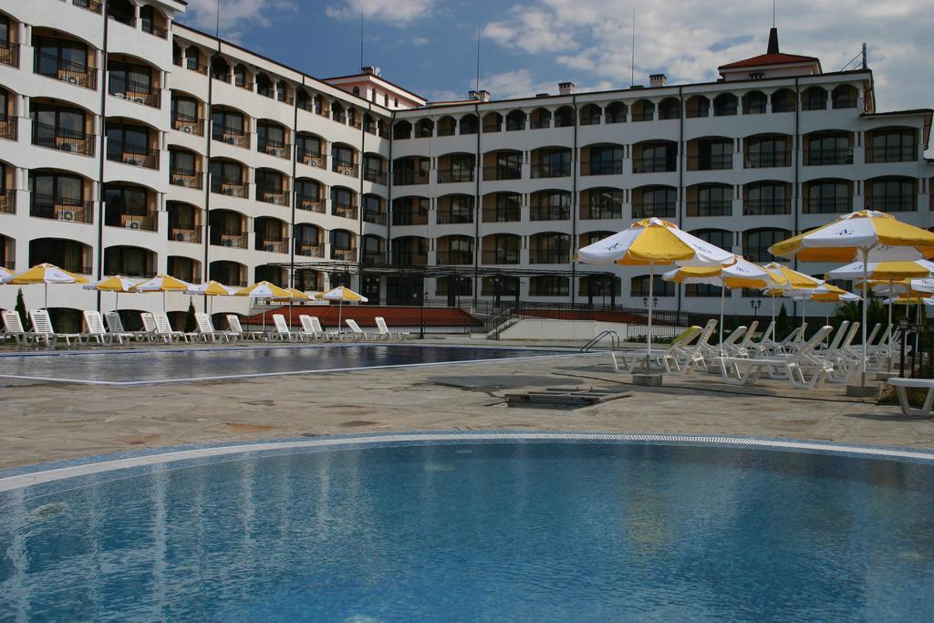 Aparthotel Regina Mare Tsarevo Exterior photo